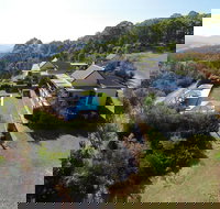 215 Mt Buffalo Retreat - Coogee Beach Accommodation