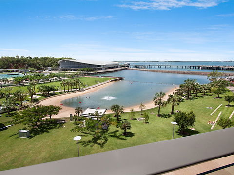 Akuna Waterfront - Coogee Beach Accommodation 0