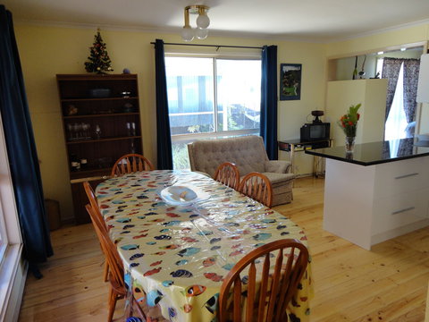 Barclays - Coogee Beach Accommodation 2