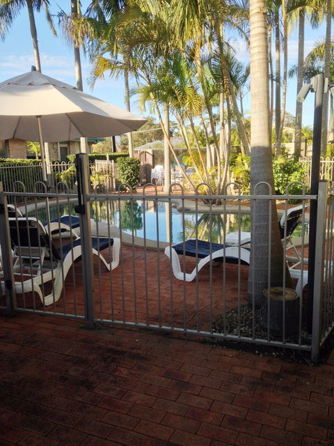 Beaches Serviced Apartments - Coogee Beach Accommodation 0