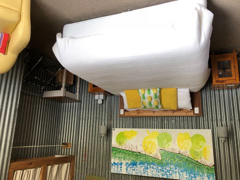 Bed In A Shed Unique Vineyard Accommodation - Coogee Beach Accommodation 1
