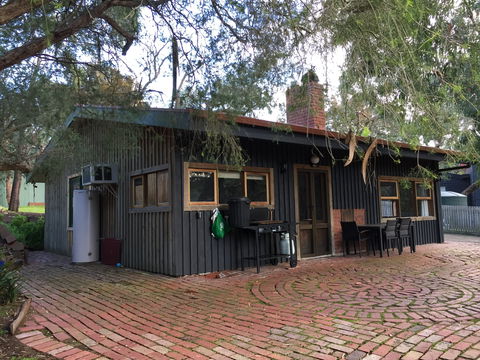 Bells Estate Great Ocean Road Cottages - Coogee Beach Accommodation 2