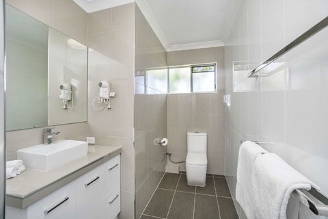 Best Western Kimba Lodge Motel - Coogee Beach Accommodation 1