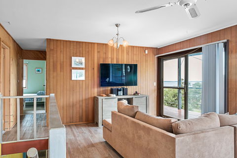 Blenheim Blue - Coogee Beach Accommodation 2