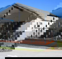 Bowlo Holiday Cabins - Coogee Beach Accommodation