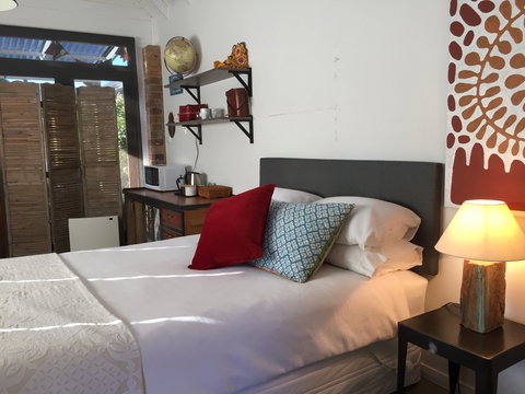 Casey Street Suite And Studio - Coogee Beach Accommodation 2