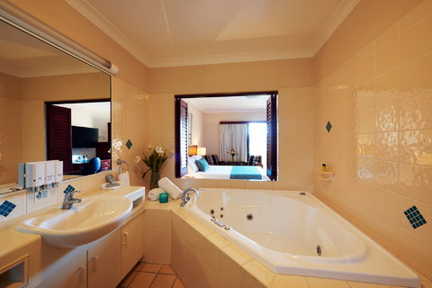 Coffee House Apartment Motel - Coogee Beach Accommodation 1