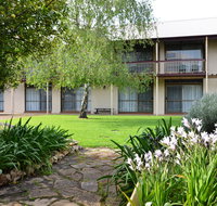 Coonawarra Motor Lodge - Coogee Beach Accommodation