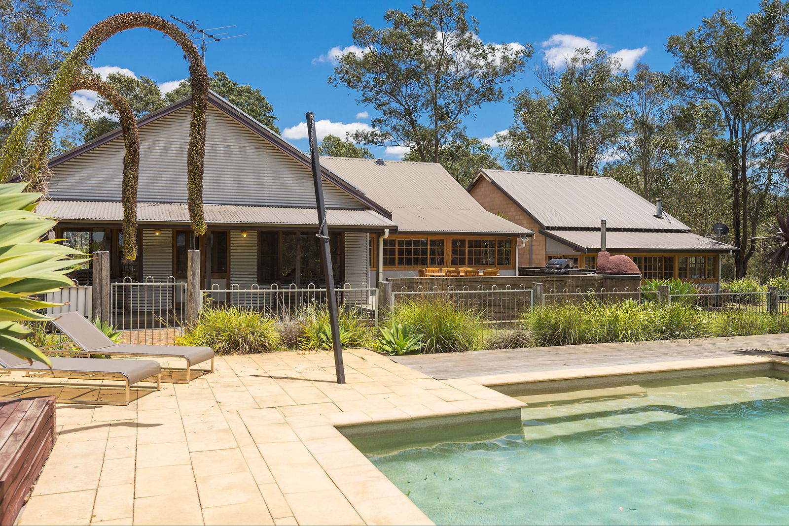 East Branxton NSW Coogee Beach Accommodation