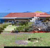 Driftwood at Blacksmiths - Coogee Beach Accommodation