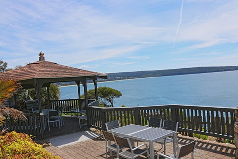 Eagle Heights Holiday Units - Panorama Units - Coogee Beach Accommodation 1