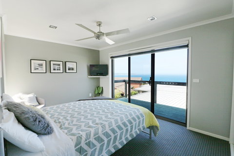 Eagle Heights Holiday Units - Panorama Units - Coogee Beach Accommodation 2