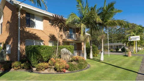 Gallipoli Court - Coogee Beach Accommodation 0