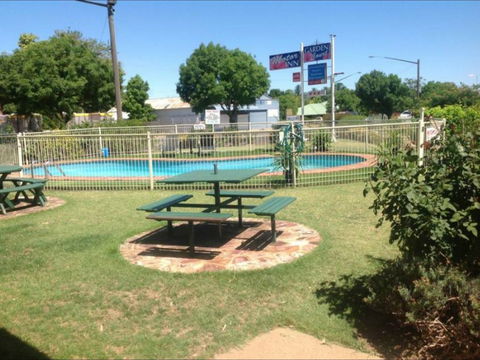 Garden Court Motor Inn - Coogee Beach Accommodation 0