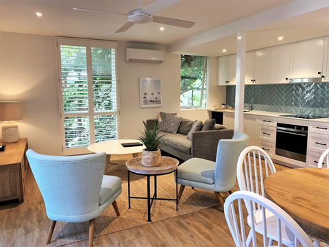 Hastings Beach Houses, The - Coogee Beach Accommodation 2