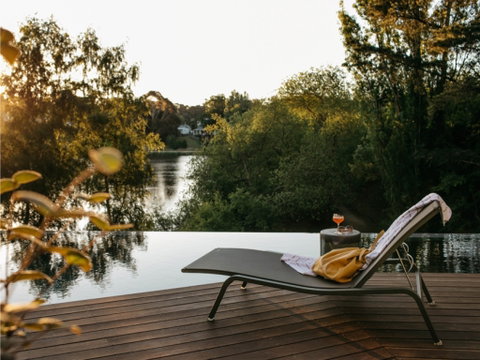 Lake House - Coogee Beach Accommodation 1