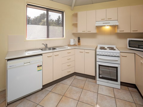 Leo's Cottage - Coogee Beach Accommodation 1