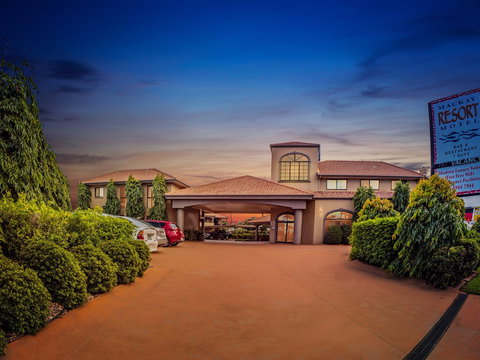 Mackay Resort Motel - Coogee Beach Accommodation 0