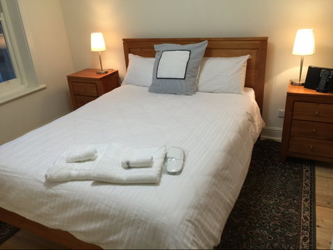 MacDonnell House, Naracoorte - Coogee Beach Accommodation 2