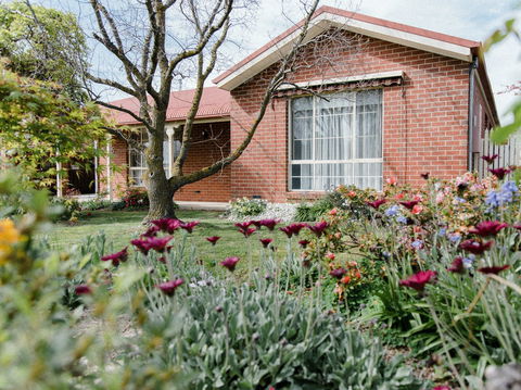 Mulberry House Rutherglen - Coogee Beach Accommodation 0