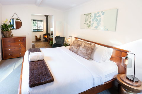 Mystwood Retreats - Coogee Beach Accommodation 0