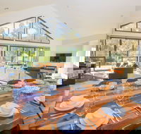 Northern Exposure - Bright - Coogee Beach Accommodation