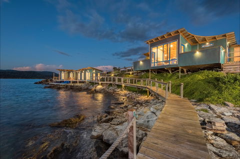 Picnic Island - Coogee Beach Accommodation 1