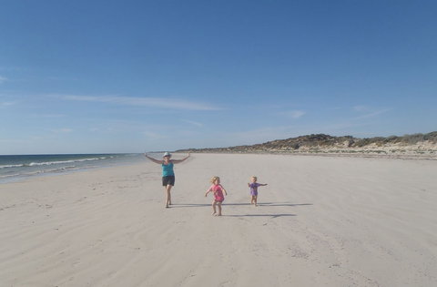 Port Victoria Oval Camping Site - Coogee Beach Accommodation 1