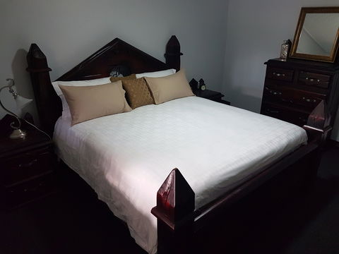 Possum Cottage - Coogee Beach Accommodation 2