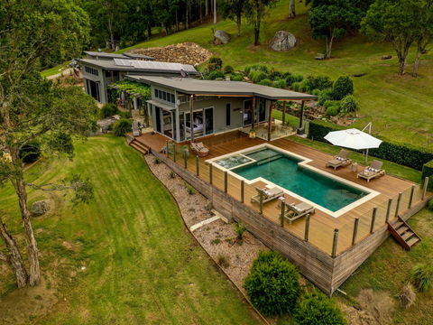 Ravensdale Retreat - Yarramalong Valley - Coogee Beach Accommodation 0
