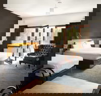 Riverview Hotel - Coogee Beach Accommodation