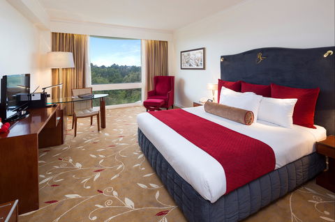 Royal On The Park Hotel And Suites - Coogee Beach Accommodation 1