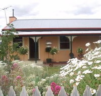 Ruby's Cottage - Coogee Beach Accommodation