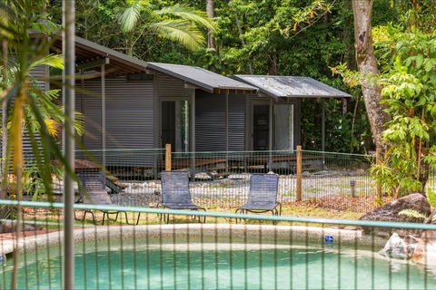 Safari Lodge - Coogee Beach Accommodation 0