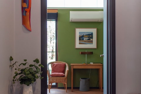 Strawhouse - Coogee Beach Accommodation 2