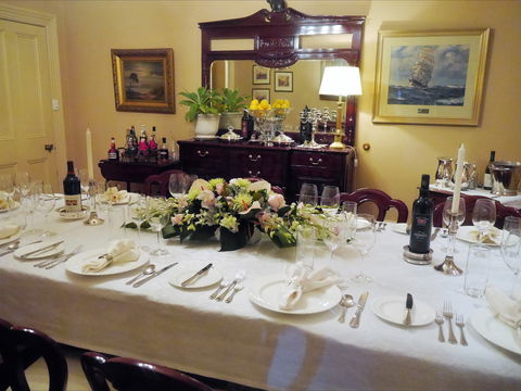 The Lodge Country House - Coogee Beach Accommodation 2