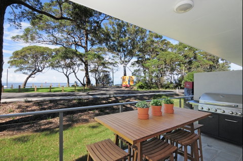 The Beach Jervis Bay - Coogee Beach Accommodation 2