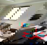Western Sydney University Village Hawkesbury - Coogee Beach Accommodation