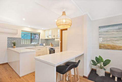 4/11 Cornhill Road - Coogee Beach Accommodation 0