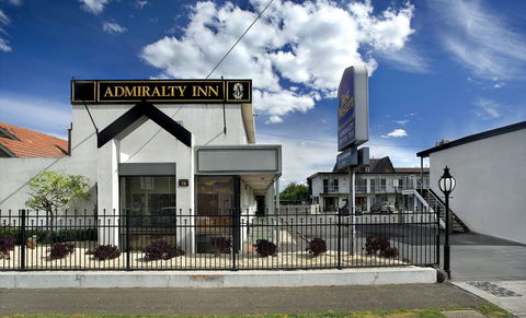 Admiralty Inn - Coogee Beach Accommodation 0