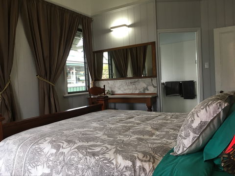 Area 51 Warwick - Coogee Beach Accommodation 2