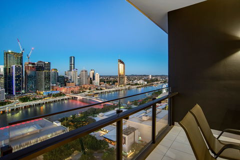 Arise On Hope Street - Coogee Beach Accommodation 0