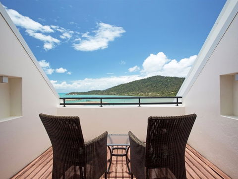 At Blue Horizon Resort - Coogee Beach Accommodation 0