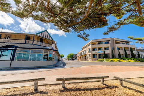 Aurora Ozone Hotel - Coogee Beach Accommodation 0