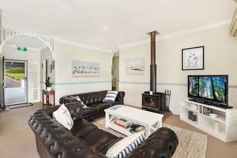 Avocado Grove BnB - Coogee Beach Accommodation 1