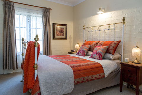 Battunga Bed & Breakfast - Coogee Beach Accommodation 2