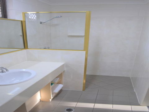 Best Western Bundaberg City Motor Inn - Coogee Beach Accommodation 2
