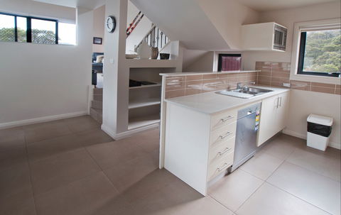 Blues Air 4 - Coogee Beach Accommodation 2