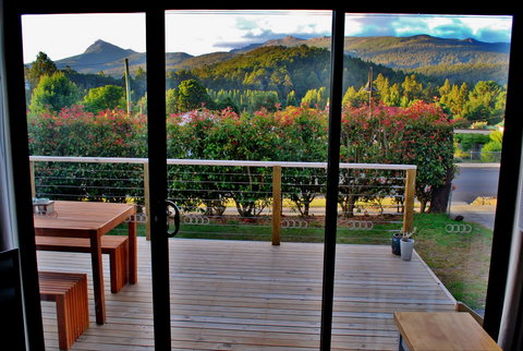 Blue Square Maydena Accommodation - Coogee Beach Accommodation 2