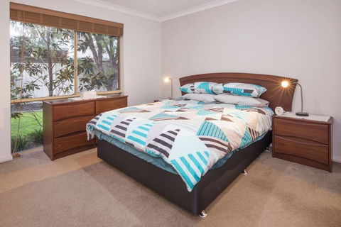 Boardwalk - Coogee Beach Accommodation 1